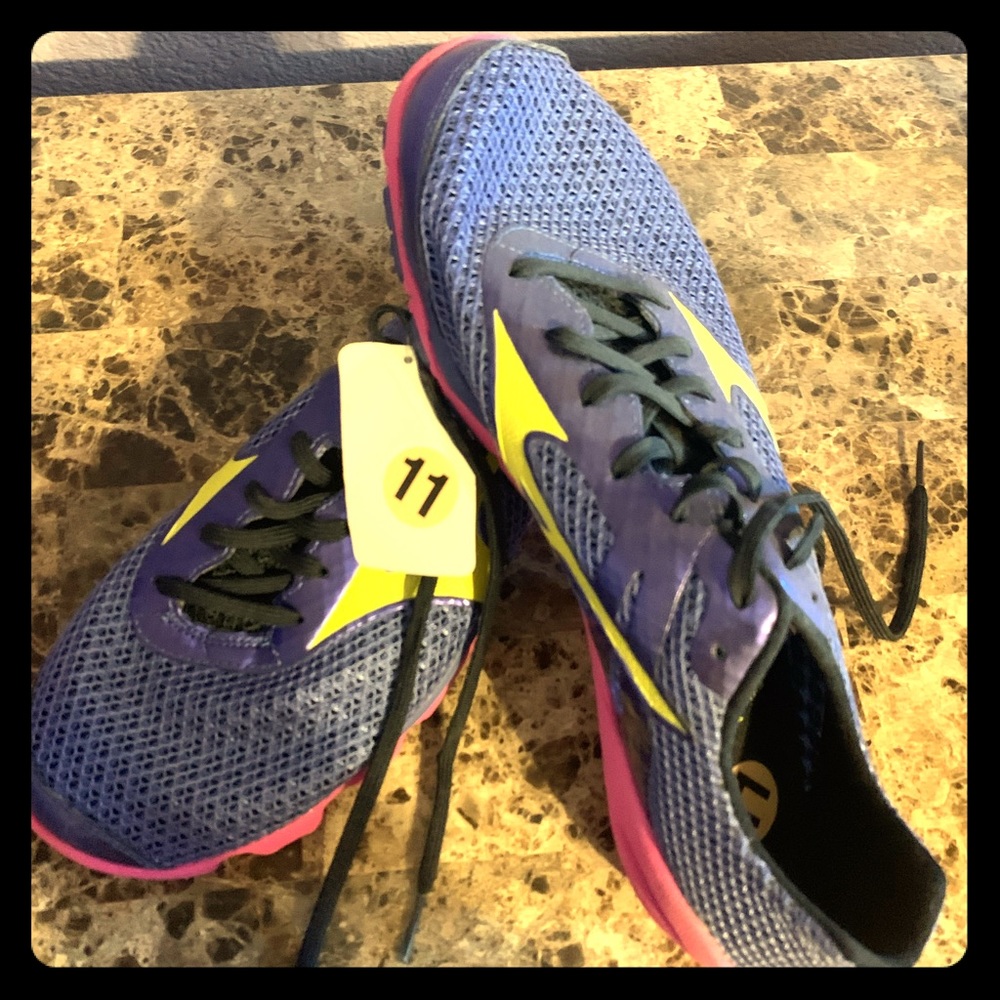 NWT running shoes